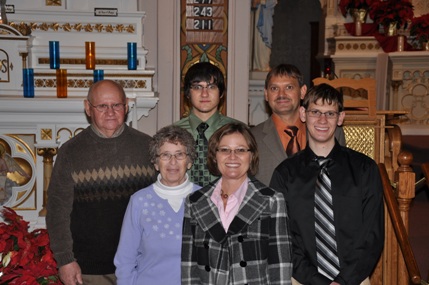 Duane and Renee Gross with boys & parents, January 2, 2010